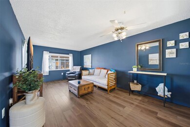 13717 Mission Oaks Blvd, Seminole, FL 33776 - photo 7