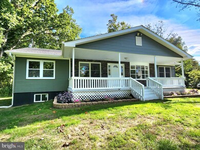 201 Cottonwood Dr, Summit Point, WV 25446 - photo 7