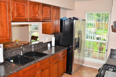 7815 Winehill Ln, Houston, TX 77040 - photo 6