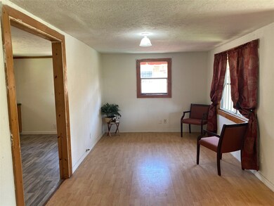 754 Junell St, Houston, TX 77088 - photo 4