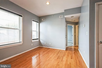610 Irving St NW unit 105, Washington, DC 20010 - photo 3