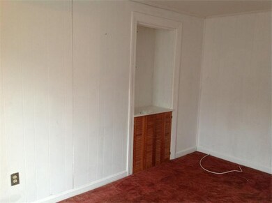 9 Bennett St unit Front, Woburn, MA 01801 - photo 4