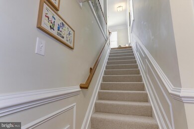 7127 Huntley Creek Place unit 51, Alexandria, VA 22306 - photo 4