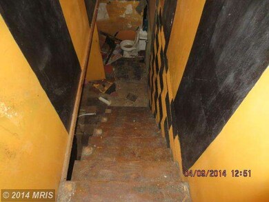 113 N Edgewood St, Baltimore, MD 21229 - photo 5