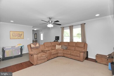 223 Brooks Dr, Colonial Beach, VA 22443 - photo 7