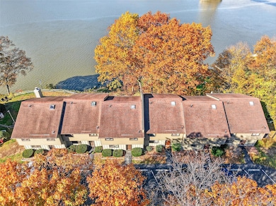 28 Hudson Heights Dr, Poughkeepsie, NY 12601 - photo 3