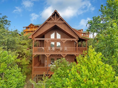 2512 Laurel Point Way, Sevierville, TN 37862 - photo 6