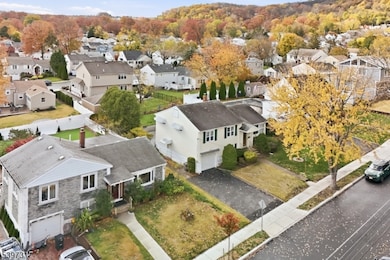 27 Mountainview Dr, Clifton, NJ 07013 - photo 5