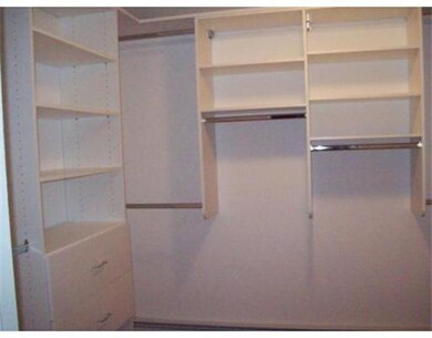 53 Osborne St unit 1, New Bedford, MA 02740 - photo 6