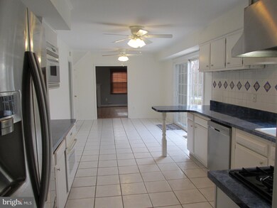 13106 Oval Ln, Bowie, MD 20715 - photo 7