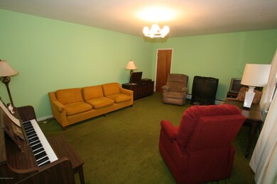 339 Horton St, Wilkes Barre, PA 18702 - photo 6