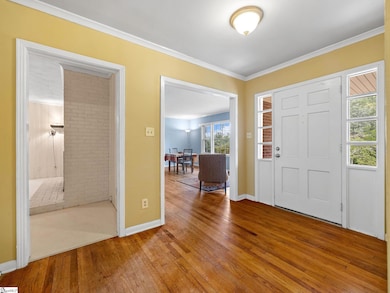 109 Pinetree Cir, Spartanburg, SC 29307 - photo 6