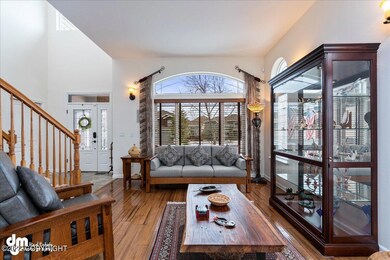 05-Family Room_MAX3047