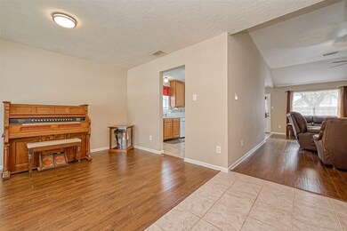 13515 Country Ln, Tomball, TX 77375 - photo 5