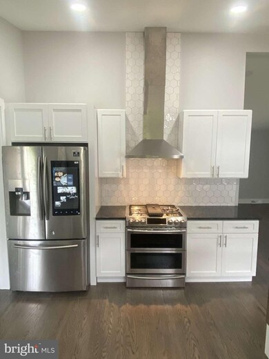 1921 Hemlock Rd, Norristown, PA 19403 - photo 7