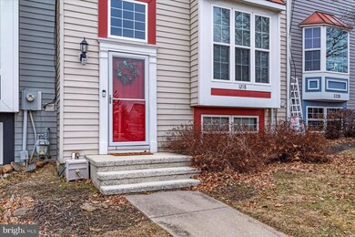 1218 Seron Ct, Sykesville, MD 21784 - photo 2