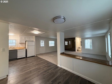 37600 Sunset St unit 26, Sandy, OR 97055 - photo 2