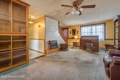 528 Samuels Ave, Hazleton, PA 18201 - photo 5