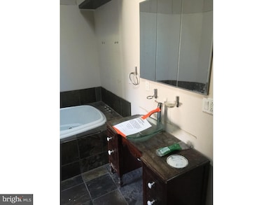 2080 Butter Ln, Reading, PA 19606 - photo 5