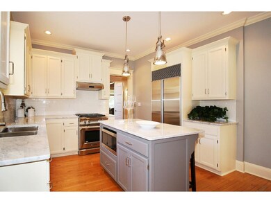 KITCHEN VIEW 1