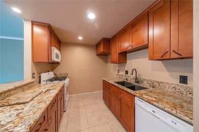 6600 Warner Ave unit 186, Huntington Beach, CA 92647 - photo 7