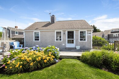 001-Front_View-4446489-medium