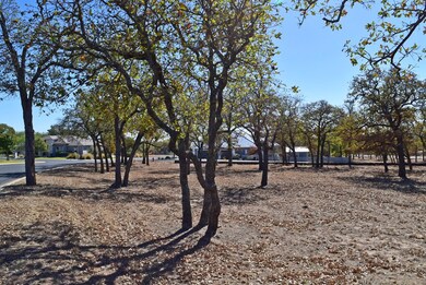 2042 Stone Meadow unit 373, Fredericksburg, TX 78624 - photo 3
