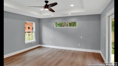 618 E Evergreen St, San Antonio, TX 78212 - photo 7
