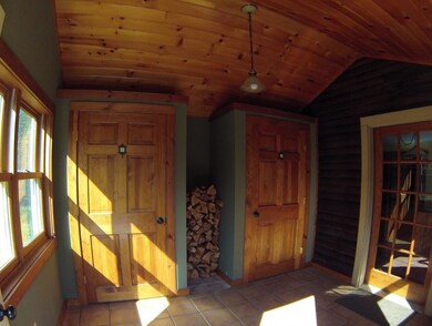 586 Hallstrom Rd, Northfield, VT 05663 - photo 2