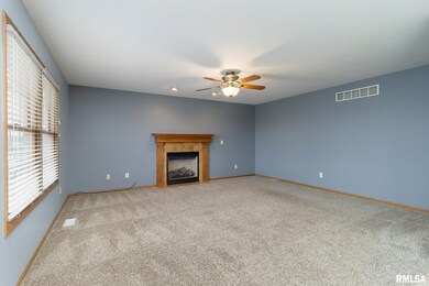 1314 W 62nd Ct, Davenport, IA 52806 - photo 7
