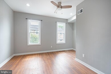 168 Green Ln unit 2, Philadelphia, PA 19127 - photo 7