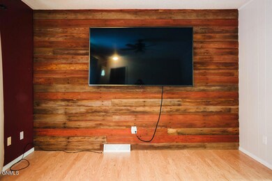 1303 2nd Ave NW, Jamestown, ND 58401 - photo 6