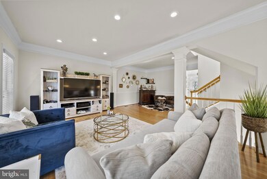 8290 Reiser Ln, Lorton, VA 22079 - photo 5