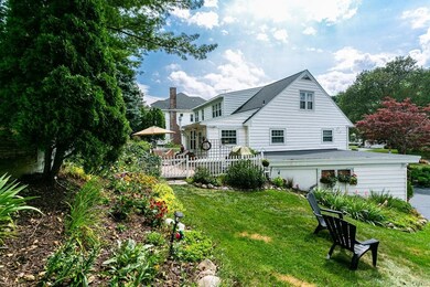 ***LOOK AT THE SIDE OF  HUGE LOT 221 FT DEEP