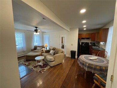 12 Callender Ave unit 1, Newport, RI 02840 - photo 3