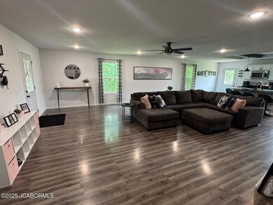 JS-05 Living Room Main