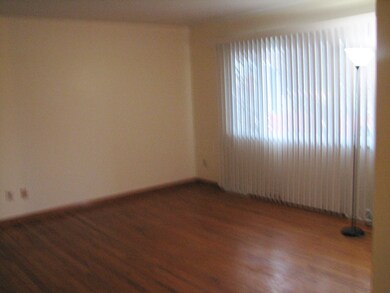 SPACIOUS Rooms and NEUTRAL Decor