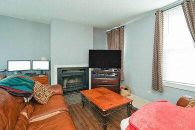 451 E Sycamore St, Columbus, OH 43206 - photo 4