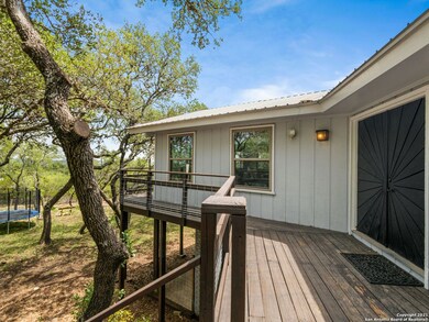 8902 Cedar Trail, Boerne, TX 78006 - photo 4