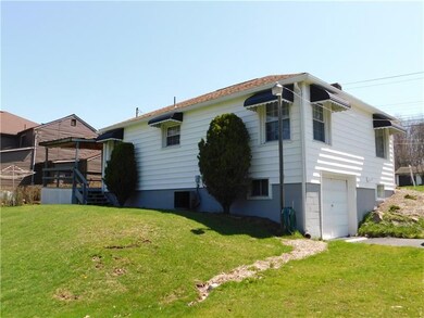 REAR OF HOUSE/INTEGRAL GARAGE
