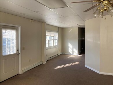 681 Easton Rd unit 1st Floor, Riegelsville, PA 18077 - photo 4