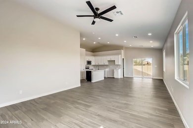 8411 W Altos Dr, Arizona City, AZ 85123 - photo 6