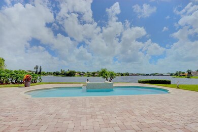 12472 Shoreline Dr, Wellington, FL 33414 - photo 4