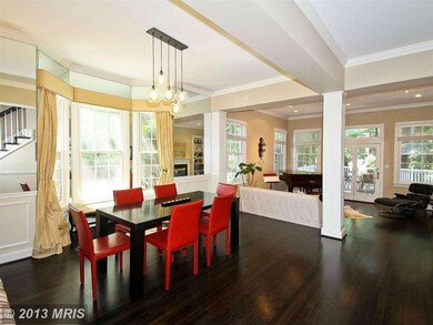 9125 Town Gate Ln, Bethesda, MD 20817 - photo 4