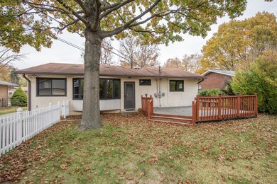 1281 Gumwood Dr, Columbus, OH 43229 - photo 5