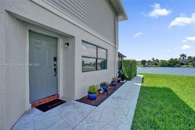 450 NW 106th Terrace, Pembroke Pines, FL 33026 - photo 5