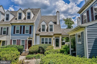 12817 Mill Brook Ct, Woodbridge, VA 22192 - photo 2