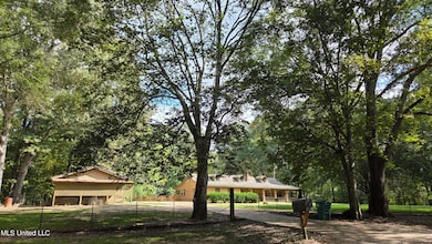 2068 Anderson Rd, Edwards, MS 39066 - photo 4