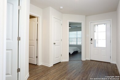 4822 Forward Swing, San Antonio, TX 78261 - photo 4