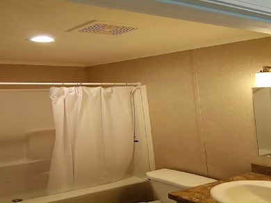 868 E Commerce St unit 118, Bridgeton, NJ 08302 - photo 4